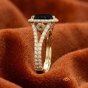 Bague de luxe en moissanite noire pour femme, plaquée or, taille coussin, bijoux de fiançailles et de mariage, micro-incrustation, cadeau élégant, Gujarat - Product Image 4