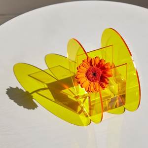 Luxury <b>Clear</b> Acrylic Flower <b>Vase</b> For Modern Home Decoration Wedding Centerpiece And Dining Table Styling - Product Image 1