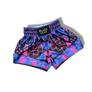 Shorts de Muay Thai personnalisés avec logo sur mesure, coupe athlétique pour une performance optimale - Product Image 6