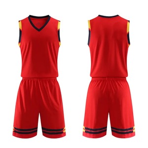 ชุดบาสเก็ตบอล เสื้อกีฬา ชุดกีฬาแบบกำหนดเอง ระบายอากาศได้ดี โพลีเอสเตอร์ 100% แขนกุด พิมพ์ลายคุณภาพสูง - Product Image 2