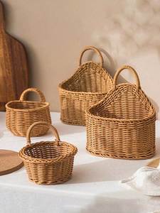 กระป๋องน้ำพลาสติกทรงรีสีเหลืองเคลือบสี - Product Image 3