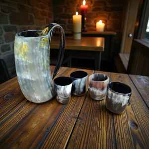 Jarra de Cerveza Premium de Cuerno de Buey de 20 oz, 4 Vasos Cortos para Beber, Juego de Bebidas para Camping, Rústico, Hecho a Mano, a Prueba de Fugas, Embalaje en Cartón - Product Image 1