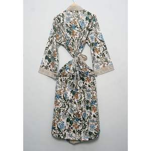 Handmade <b>Women</b> Floor-Length <b>Kimono</b> Cotton Robe Floral Print Washable Comfortable Nightwear Dress Bridesmaid Gown Beachwear - Product Image 4