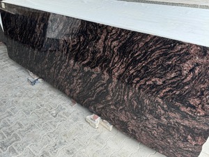 Dalle de granit Paradizo en cuir brun de qualité supérieure avec finition de surface élégante pour plans de travail de cuisine et salles de bain – Meilleure vente - Product Image 4
