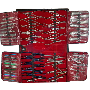 Kit d'instruments dentaires électriques CLASTY INSTRUMENTS de qualité supérieure, comprenant des pinces, des détartreurs, des sondes et des outils d'extraction - Product Image 1