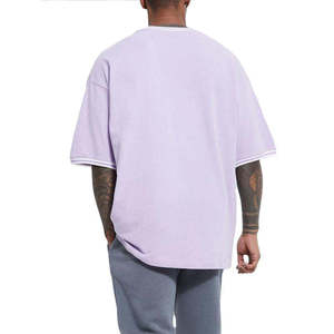 Chemise streetwear pour homme à manches longues et col rond, coupe ample, avec logo sur le devant, tissu jersey 320g - Product Image 3