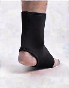 Attelle de cheville réglable en néoprène souple, respirante, avec fermeture auto-agrippante, protection contre les entorses de la cheville, stabilisation, unisexe, sport - Product Image 2
