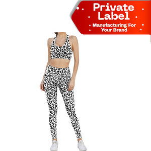 Ensembles de yoga à faible quantité minimale de commande, marque personnalisée, ensemble fitness 2 pièces, en stock, prêt à être expédié, vente en gros d'ensembles de yoga, vêtements de sport pour femmes - Product Image 1