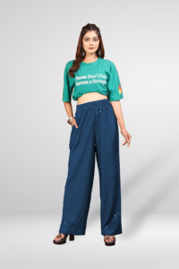 2022 New Women's High-Waist <b>Flared</b> Pants Breathable Autumn Casual Long Elastic Waist Closure Street Style - Product Image 3