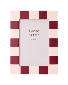 Cadre photo en résine fait main 4x6 pouces, motif à carreaux rouge et crème, design horizontal pour montage mural ou sur table - Product Image 1