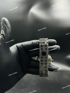 Reloj de Pulsera de Acero Inoxidable con Incrustaciones de Diamantes Moissanite y Bisel con Aspecto de Diamante - Product Image 3