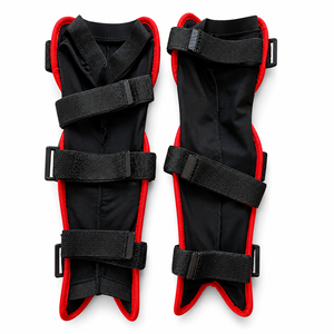 Protège-tibias de hockey sur glace IBERIA Premium |   Protège-tibias personnalisés, protection contre les impacts, absorption des chocs, design respirant - Product Image 4
