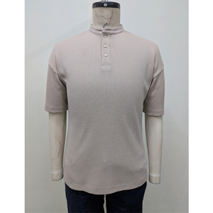Polo pour homme à col bandoulière et épaules tombantes, coupe décontractée moderne, tissu doux et respirant, style décontracté parfait pour le quotidien - Product Image 1