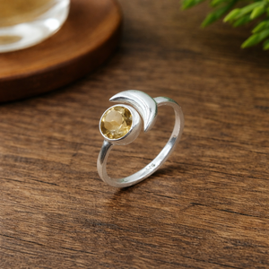 Anillo de Plata de Ley 925 con Piedra Preciosa de Citrino Natural, Diseño de Luna Creciente Hecho a Mano, Ajustable, Joyería de Piedra de Nacimiento para Mujer, Esposa, Ella - Product Image 1