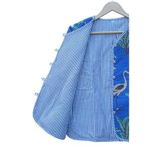 Veste en tricot matelassée à imprimé numérique indien, faite à la main, motif floral pour femmes, réversible, coton écologique, vêtement décontracté, cadeau - Product Image 5