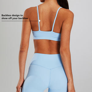 Ensemble de yoga deux pièces pour femme : soutien-gorge à découpe torsadée sur le devant et short de yoga taille haute en tissu anti-humidité - Product Image 6