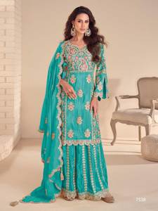 Conjunto de Kurta Sharara Dupatta turquesa con bordados elaborados para mujer, traje de lujo pakistaní para bodas y fiestas, especial para Eid. - Product Image 2