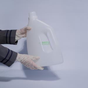 ลดราคาพิเศษ ถังน้ำมัน HDPE ขนาด 4 ลิตร 5 ลิตร 10 ลิตร ฝาเกลียว สำหรับบรรจุน้ำมันเบนซิน น้ำมันเครื่อง น้ำมันหล่อลื่น อายุการใช้งานยาวนาน - Product Image 1