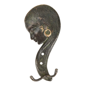 Porte-manteau mural décoratif en métal fait main, finition antique, en forme de visage de femme, pour la maison - Product Image 1