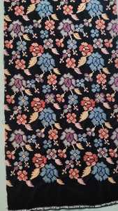 Diseño de bordado con 7 colores de hilo multicolor sobre TERCIOPELO 9000 para caftán, abaya, chaqueta, burka, decoración del hogar y prendas de vestir para mujer. - Product Image 1