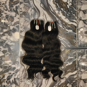 Cuticule alignée Cheveux indiens bruts de haute qualité directement de l'Inde Extensions de cheveux de vague naturelle Cheveux humains vierges Remy bon marché - Product Image 1