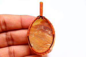 Colgante de Lujo Hecho a Mano con Baño de Oro de 18K, Diseño Árbol de la Vida, Ópalo Blanco y Concha, Envoltura de Alambre de Cobre, Piedra Ovalada, para Compromiso o Boda Espiritual - Product Image 4