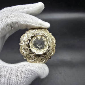 Broche Redondo Escocés Vintage de Mediados de Siglo con Diseño a Cuadros, Adorno Plateado con Piedras, Accesorio Tradicional para Kilt, Más Vendido 2026 - Product Image 1