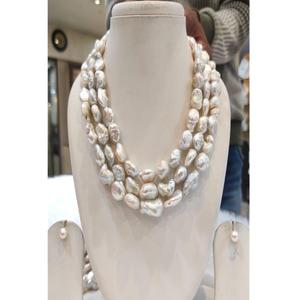 Elegante Juego de Collar y Aretes de Perlas Barrocas de Primera Calidad, 3 Filas, para Mujeres y Niñas, Colección para Bodas, Compromisos y Fiestas - Product Image 2