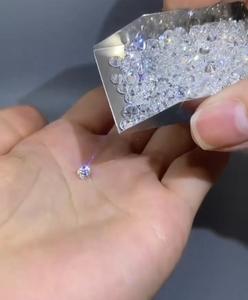 Diamantes Redondos de Corte Brillante Cultivados en Laboratorio HPHT de 0.022ct a 0.032ct, Color F, Excelente Pulido, para Joyería - Product Image 1