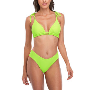 Conjunto de Bikini Personalizado y Elegante, Diseño Nuevo y Cómodo, Traje de Baño para Mujer para Piscina, Spandex/Nylon, Escote Profundo en V, Braguita Cheeky - Product Image 1