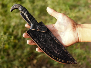 Cuchillo Vikingo Hecho a Mano con Punta de Lanza con Diseño de Cara de Cuervo, Mango de Cuero, Acero con Alto Contenido de Carbono de Grado Industrial, Coleccionable, OEM - Product Image 5