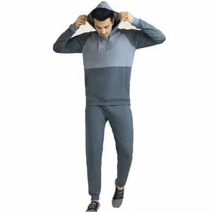 Chaqueta y pantalones transpirables, perfectos para el gimnasio, cómodos, conjunto deportivo para hombre, ropa deportiva atlética premium, tela suave y elástica. - Product Image 1