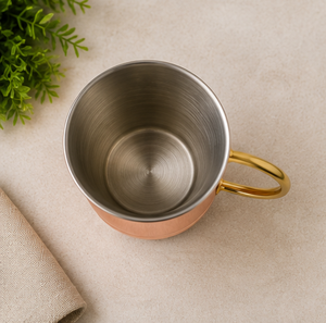 Mug à Moscow Mule en cuivre avec poignée dorée, vaisselle classique, articles de bar pour la maison, design écologique, artisanal, articles de bar traditionnels, cadeau - Product Image 3