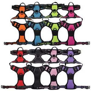 Harnais Réfléchissant pour Chien de Taille Moyenne, Gilet en Nylon Imperméable et Respirant Anti-Traction avec Fermeture à Boucle - Product Image 3