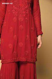 Hermoso y elegante traje sharara de georgette con bordado de lentejuelas y dupatta, completamente cosido, de proveedor de la India. - Product Image 6