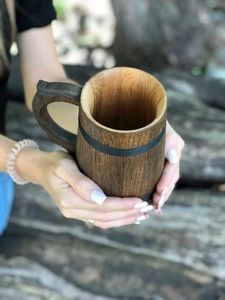 Chope à bière vintage en bois faite à la main avec poignée et bandes métalliques – Vaisselle réutilisable pour fêtes à domicile et taverne - Product Image 5