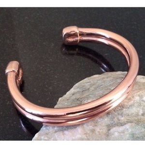 Elegante Brazalete de Cobre Pulido, Simple, Minimalista, de Lujo, Ajustable, Hecho a Mano, Personalizado, Regalo para las Fiestas - Product Image 1