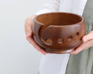 ชามไหมพรมทำมือจากไม้เอล์มและวอลนัท - Product Image 5