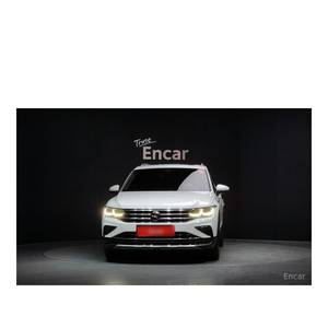 Pour Volkswagen Tiguan 2.0 TDI 4Motion Prestige Modèle décembre 2021 30 553 km Sièges en cuir Volant à gauche Diesel Caméra de recul - Product Image 3
