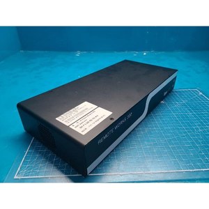Robot de transfert de plaquettes SystWin Série YSRW300, contrôleur de robot de manutention de plaquettes SYSRW300-TELTRIAS, utilisé comme il est, pour l'industrie des semi-conducteurs (modèle Legacy E) - Product Image 1