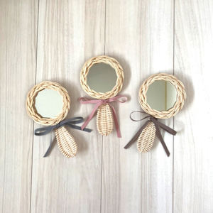 Fleur vintage petit miroir compact beau rotin maquillage miroirs à main pour bébé filles enfants enfants - Product Image 1