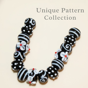 Handcrafted Artistic Black & White Lampwork Glass Round Loose <b>Beads</b> 16-18mm | 8 Inch Strand for Jewelry Making EXCEL EXPORTS - Product Image 3
