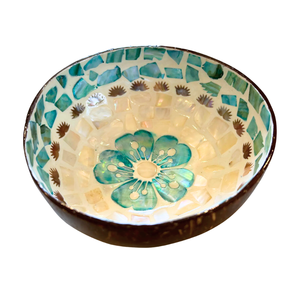 Cuenco de Coco con Incrustaciones de Concha Brillante - Alternativa Reutilizable a la Madera Natural - Origen Vietnam - Product Image 2