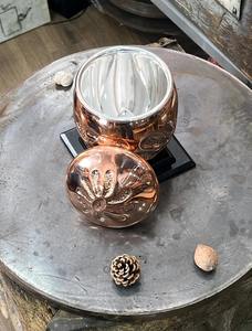 Seau à glace vintage en métal finition cuivre avec couvercle et pince, idéal pour la décoration de bar, le service de fête et les cadeaux - Product Image 5