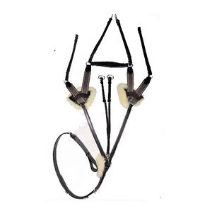 บราสต์เพลทสำหรับม้า - บราสต์เพลทแบบช่องว่างสำหรับม้า - รันนิ่งมาร์ติงเกล - บราสต์เพลทหนังบุฟองน้ำ - บราสต์เพลทประดับเพชร - Product Image 2