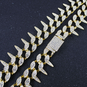 Collier chaîne à maillons en moissanite motif feuille à pointes, style Hip Hop Iced Out, bijou de déclaration de luxe, cadeau pour hommes et femmes - Product Image 6