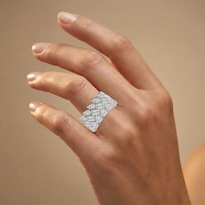 Bague en diamant de culture, or rose 9 carats, sertissage mode, haute joaillerie, formes fantaisie marquise, poire, cœur, émeraude, or blanc, or jaune - Product Image 2