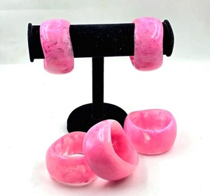 Creative Design Environmental Friendly Customized Epoxy Resin <b>Bangle</b> <b>Gold</b> Flakes Fashion Jewelry Bracelets <b>Bangles</b> for Women's - Product Image 2