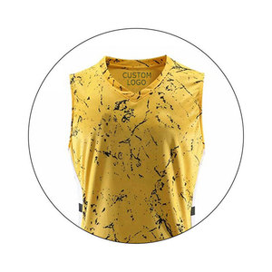 Ensembles d'uniformes de basketball personnalisés les plus vendus, 100 % polyester, imprimé par sublimation, coupe athlétique en mesh, séchage rapide, respirant - Product Image 4