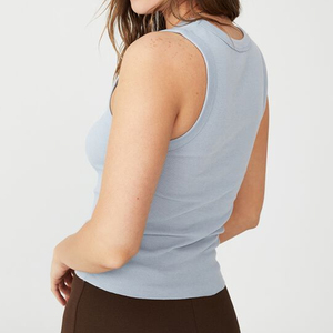 Débardeur côtelé tricoté gris clair et noir pour femme 2026, coupe ajustée, idéal pour l'été, le yoga, la gym et le quotidien, avec logo frontal - Product Image 2